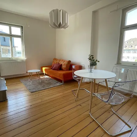 Im Zentrum Von Lochau, #4